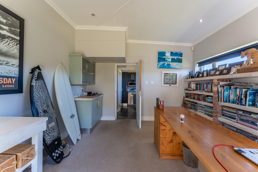 4 Bedroom Property for Sale in Cape St Francis Eastern Cape